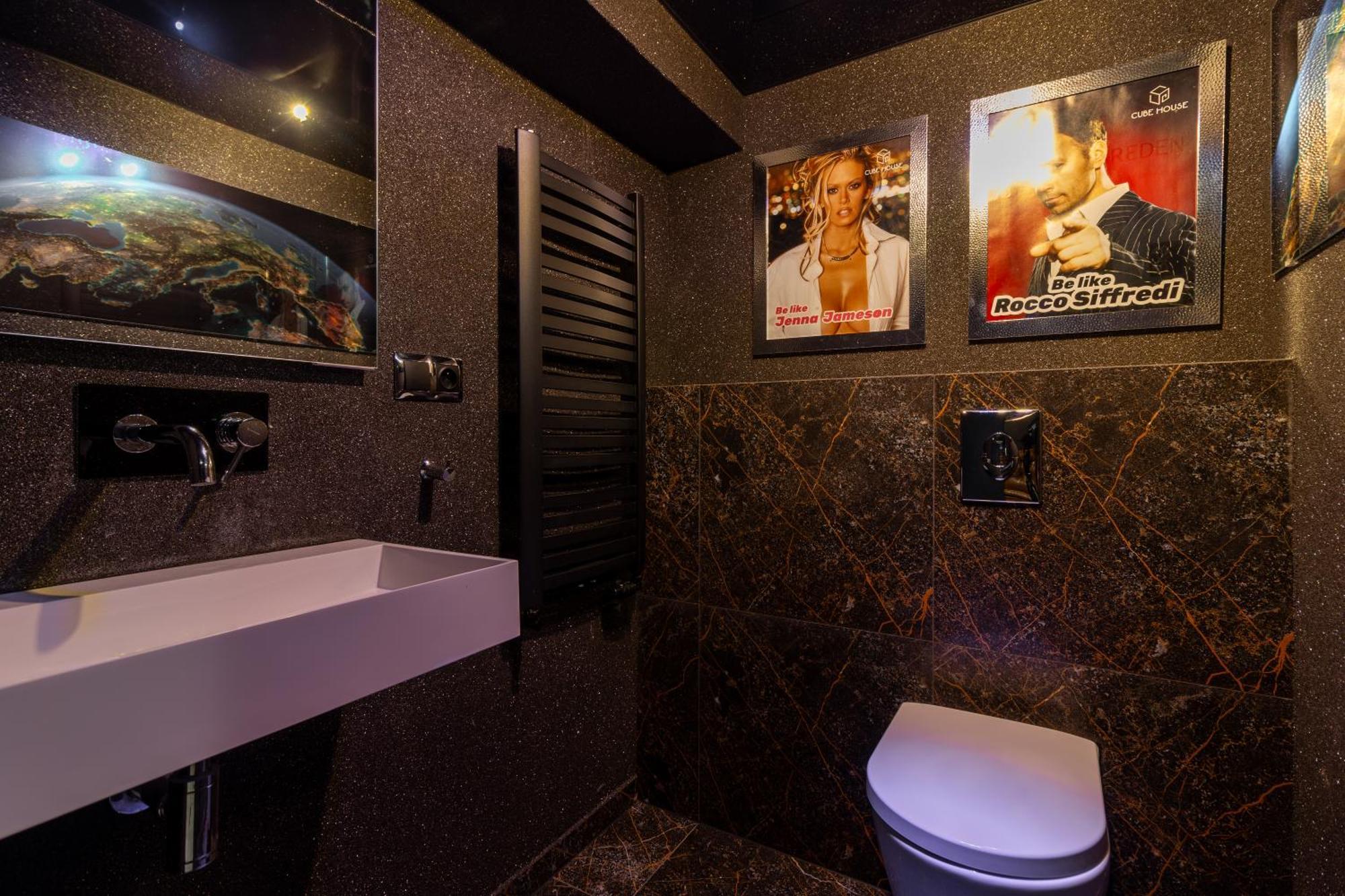 Housecube, Bar , Prywatne Kino, Bilard , Luxus Villa Wrocław Kültér fotó